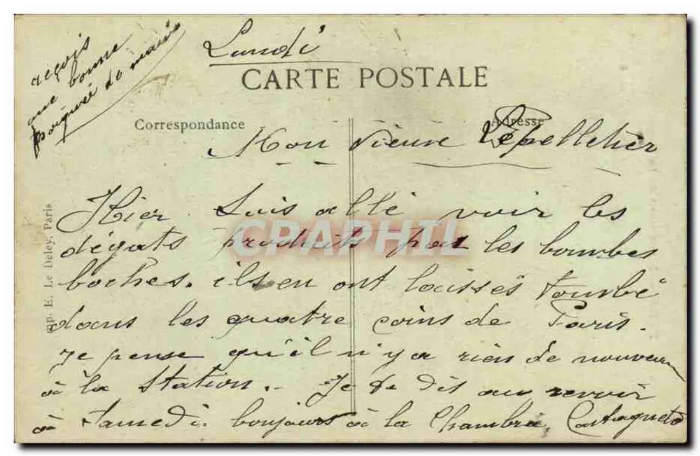 Paris — Monumento da República — Estátua da República, por Morice, Altura 21m, erguida em 1883 - Verso