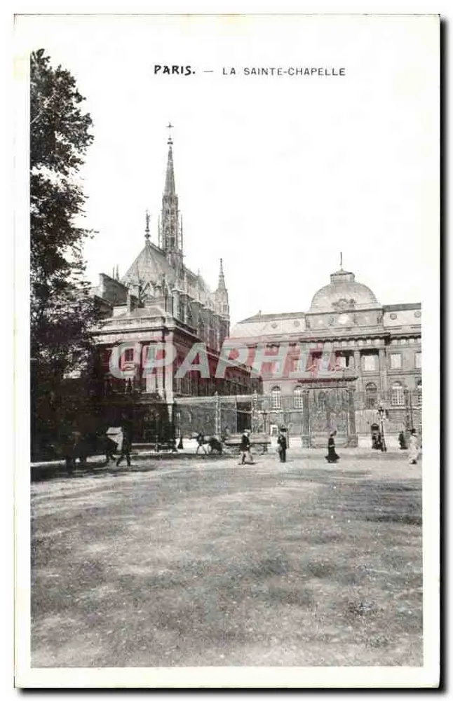 Paris — A Santa Capela - Frente