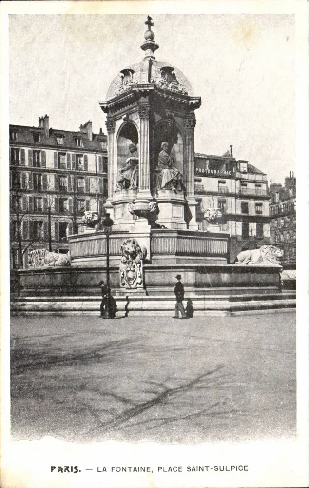 Paris — A Fontaine, Praça Saint-Sulpice — Fotógrafo - Frente