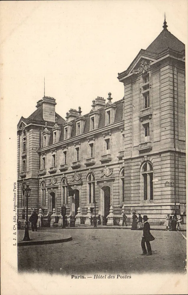 Paris — Hotel das Correios — L. J. & Cie, Angoulême-Paris - Frente