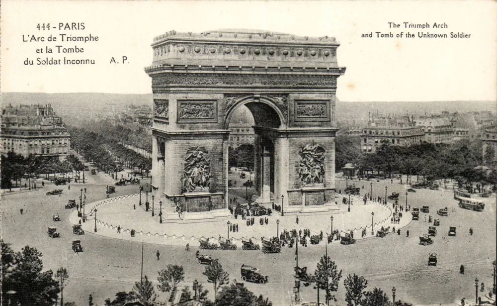 Paris - Der Triumphbogen und das Grab des Unbekannten Soldaten — A.P. n°444 - Vorderseite