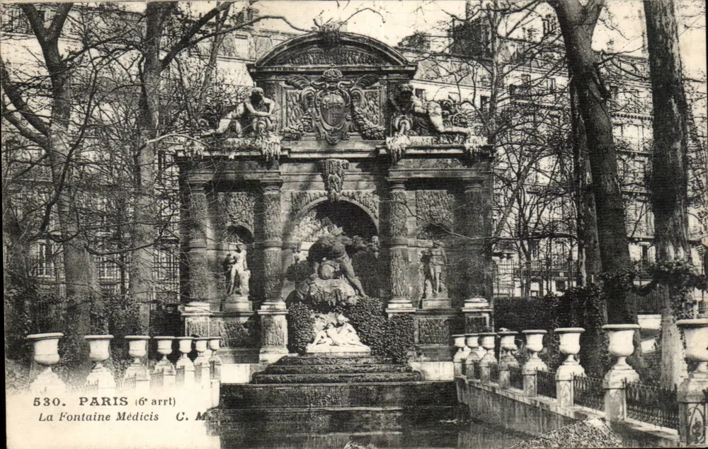 Paris (6e arrt) — Fontaine Médicis — C. M. - Frente