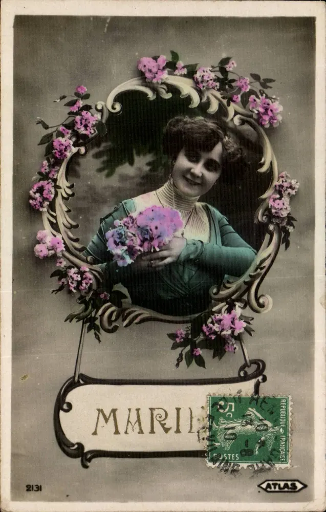 Frau mit Blumenbouquet — Verlag Atlas, Nr. 2131 - Vorderseite