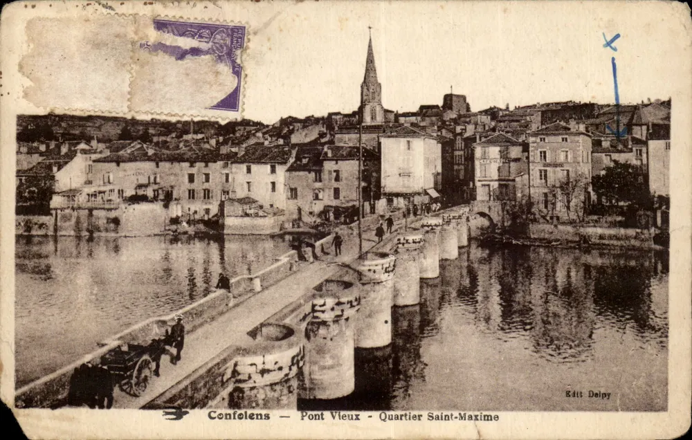 Confolens — Oude Brug — Wijk Saint-Maxime — Edit Delpy - Voorkant