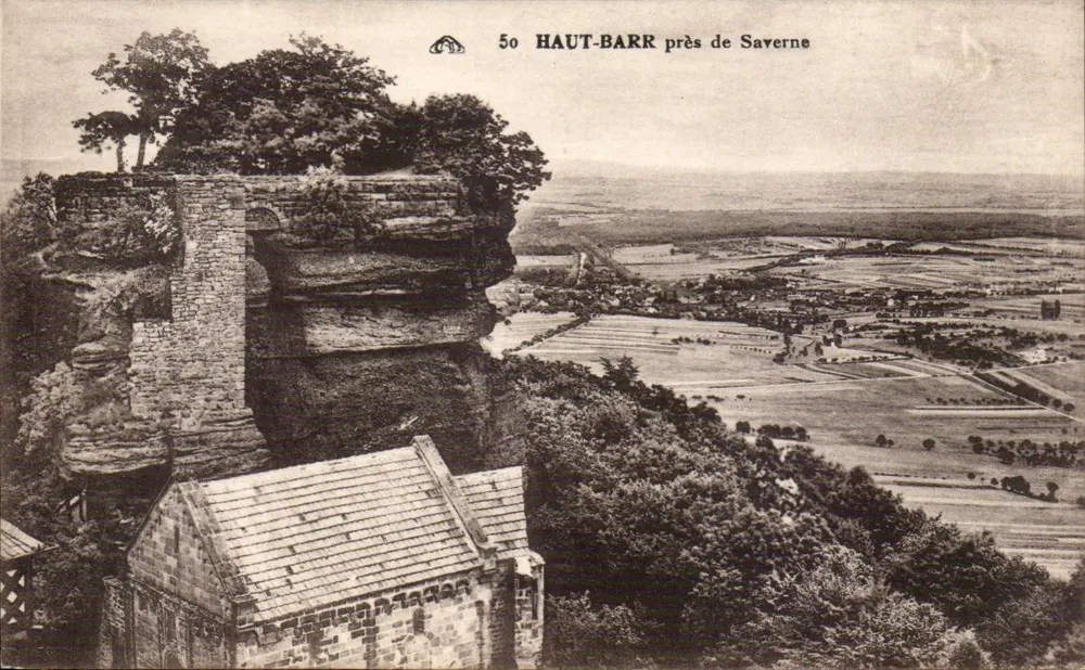 Haut-Barr perto de Saverne — vista panorâmica das ruínas e paisagem — editor C. Albaniennes das Artes Fotográficas, Strasbourg - Frente