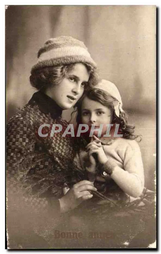Zwei junge Mädchen — Fotostudio — Bonne Mère - Vorderseite