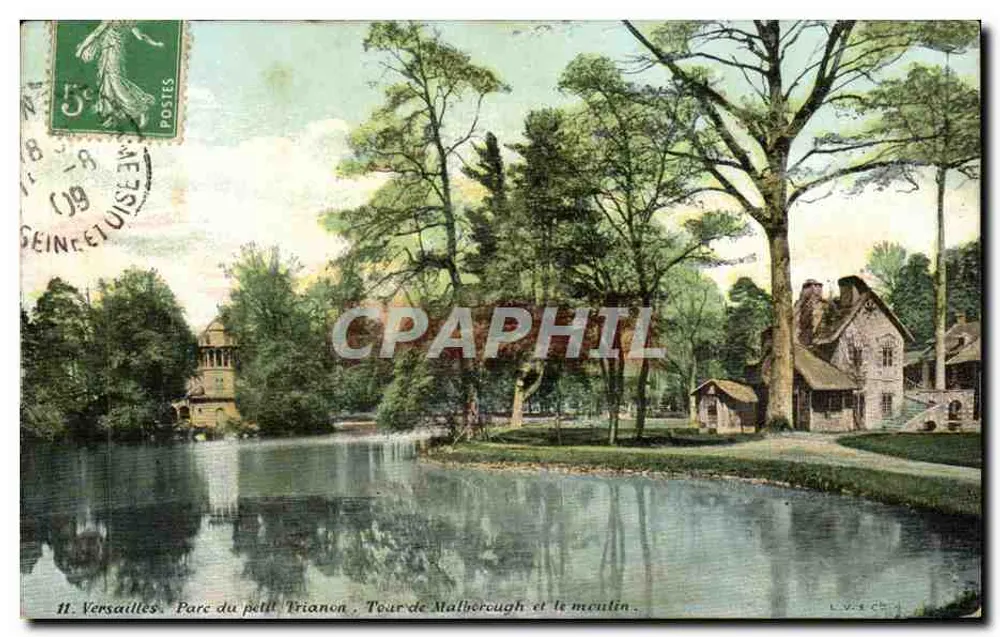 Versailles - Park des Petit Trianon, Turm von Malborough und das Mühle - Vorderseite