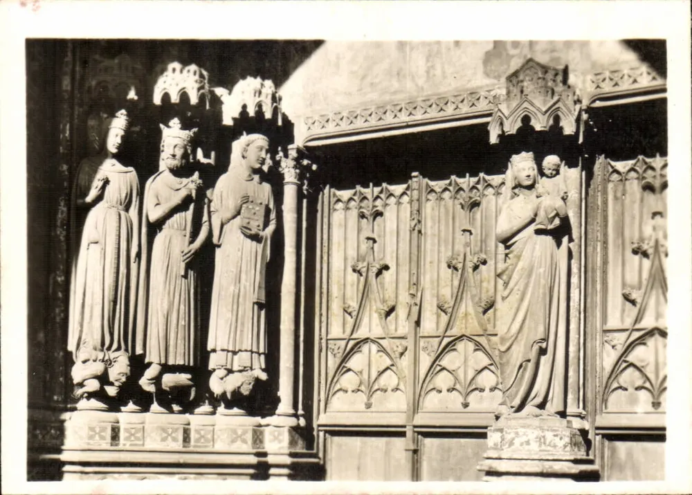 Igreja de Saint-Germain-l'Auxerrois — Detalhes do portal central — Éditions de Luxe « Estel » - Frente