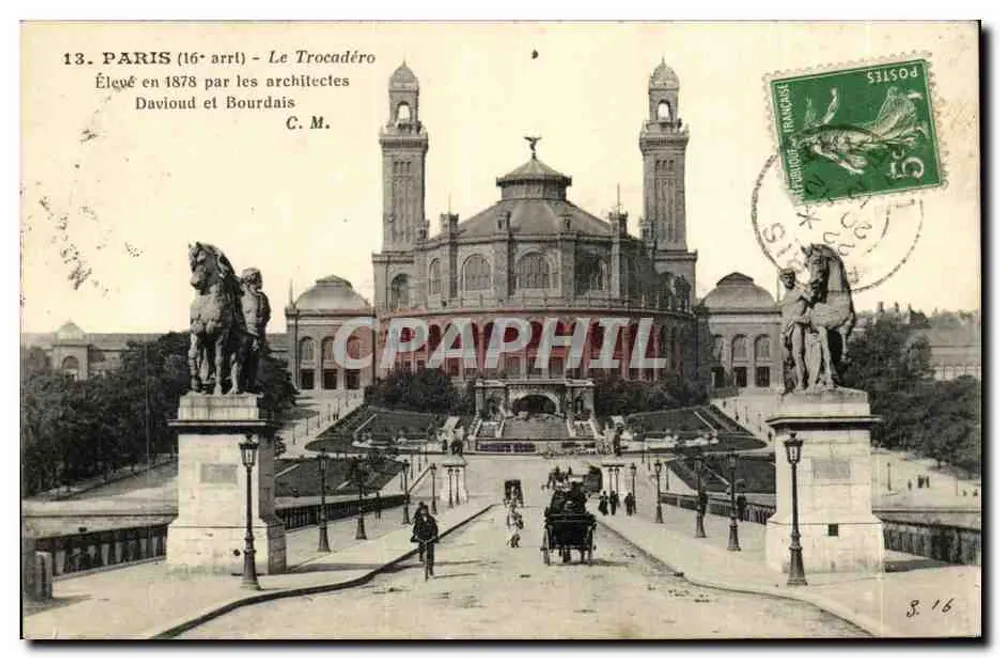 Paris (16. Arrondissement) - Das Trocadéro — Errichtet 1878 von den Architekten Davioud und Bourdais — C.M. - Vorderseite