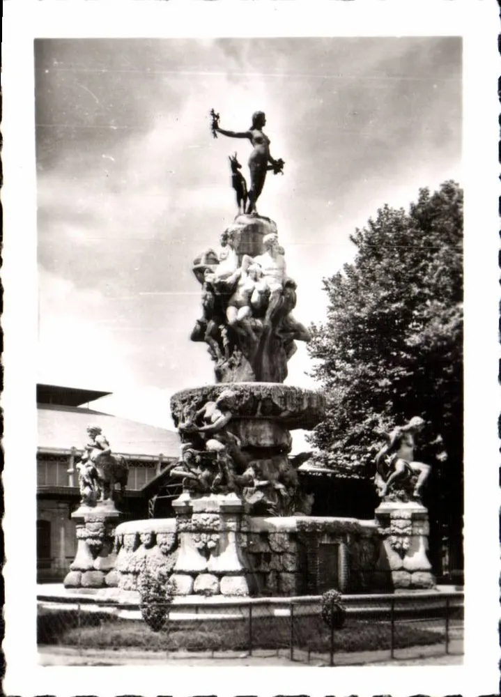 Tarbes - Fonte do Vigneau — reprodução - Frente