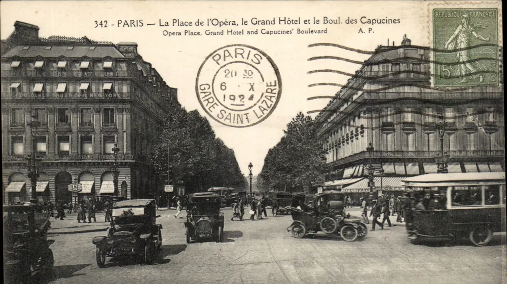 Paris — La Place de l'Opéra, das Grand Hôtel und der Blvd. des Capucines — A.P. (n°342) - Vorderseite