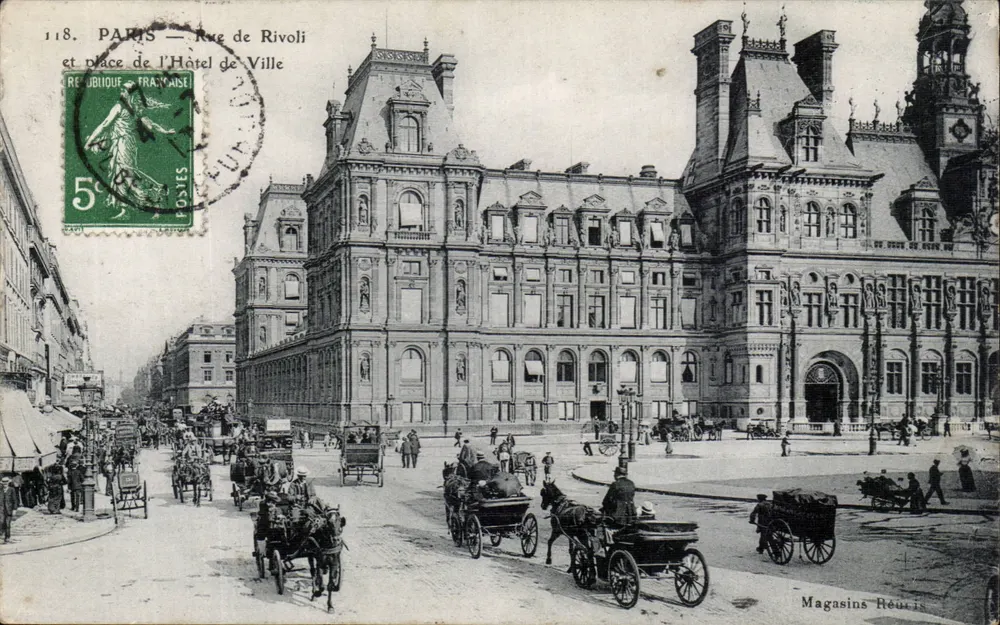 Parijs — Rue de Rivoli en plein de l'Hôtel de Ville — Magasins Réaulx - Voorkant