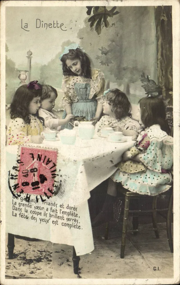 Die kleine Küche — Mädchen, die mit einer Puppe spielen — Verlag G.I. - Vorderseite