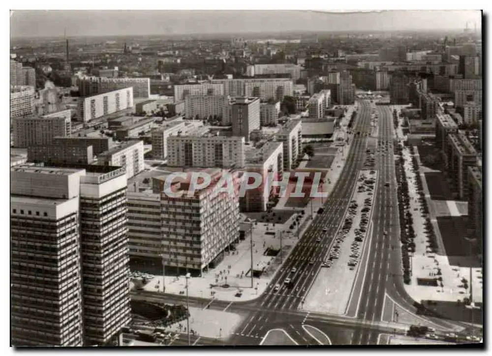 Berlin, Hauptstadt der DDR — Kail-Marx-Allee — Foto Verlag - Vorderseite