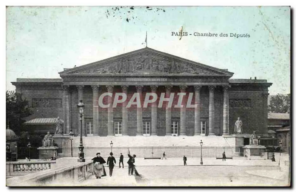 PARIS - Câmara dos Deputados — vista do edifício com colunatas e estátuas — editor não identificado - Frente