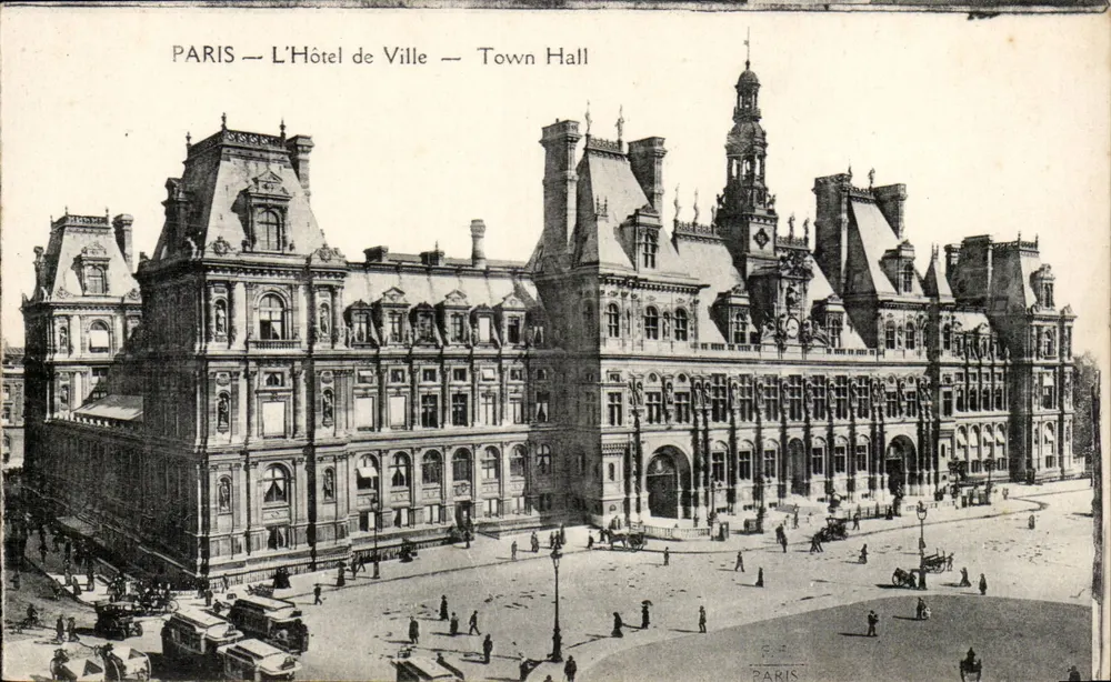 PARIS — O Hotel de Ville — Town Hall - Frente