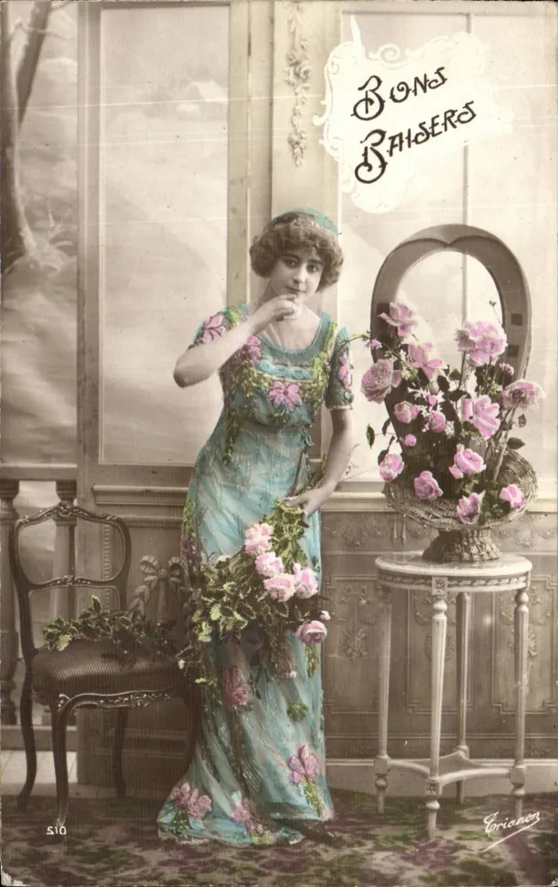 Femme en robe fleurie — Bons Baisers — Gorianon, n° 510 - Recto