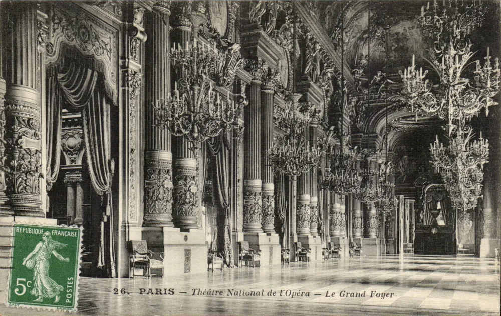 PARIS — Nationaal Opera Theater — Het Grote Foyer — Uitgever: Antieke ansichtkaart - Voorkant