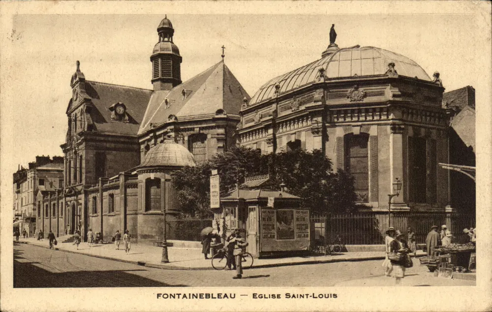 Fontainebleau — Kirche Saint-Louis - Vorderseite