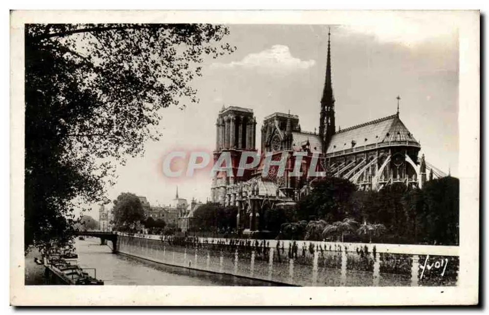 Nossa Senhora de Paris — vista da Sena — Les Éditions d'Art 'YVC' Paris - Frente
