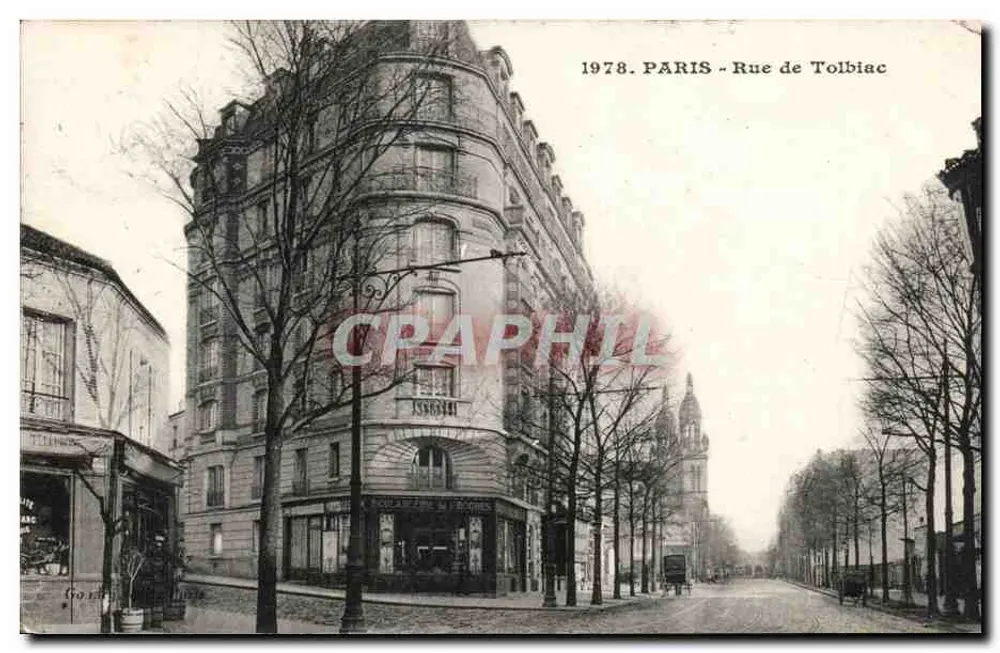 Paris - Rue de Tolbiac — vista de um prédio com cantos e de uma rua cercada de árvores — editor: G. Lefebvre, n° 1978 - Frente