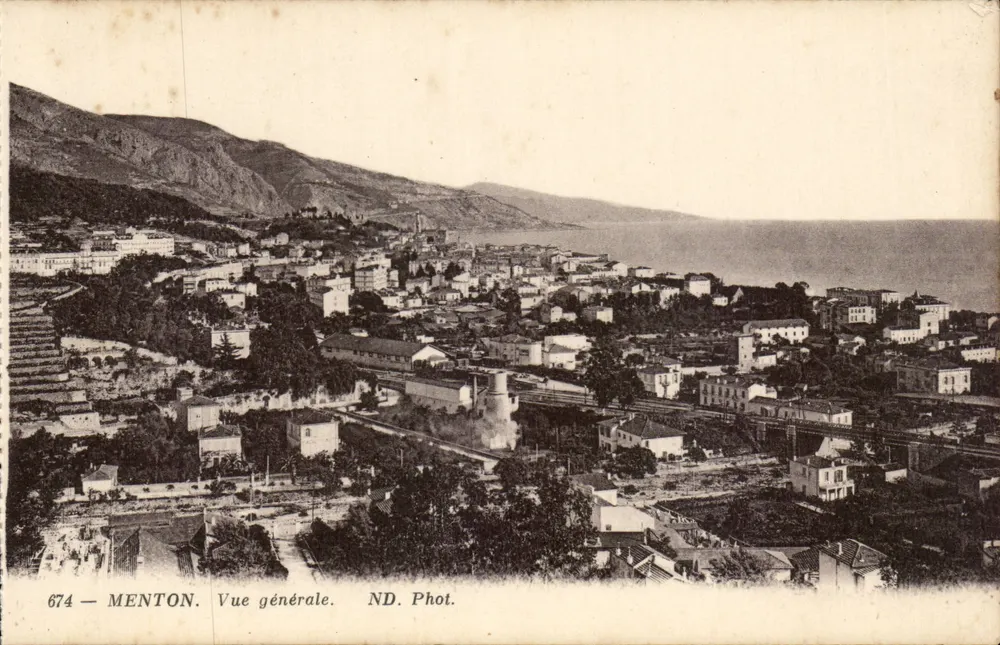 Menton — Vista geral — ND. Fot. n° 674 - Frente