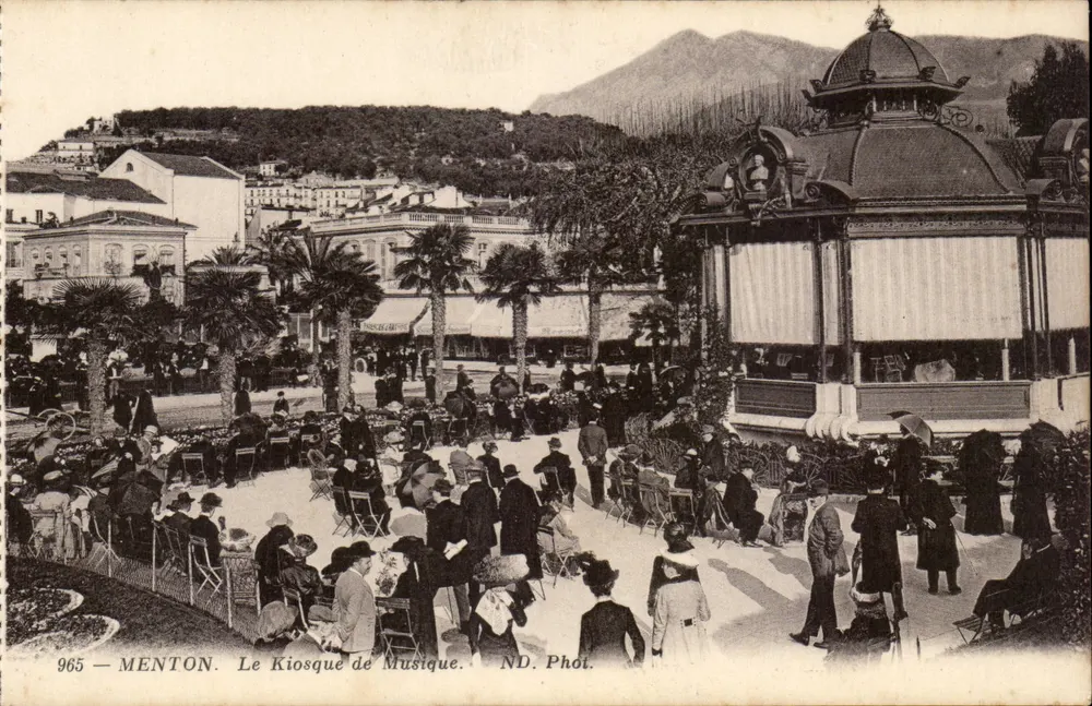 Menton — O Kiosque de Música — ND. Fot. n° 965 - Frente