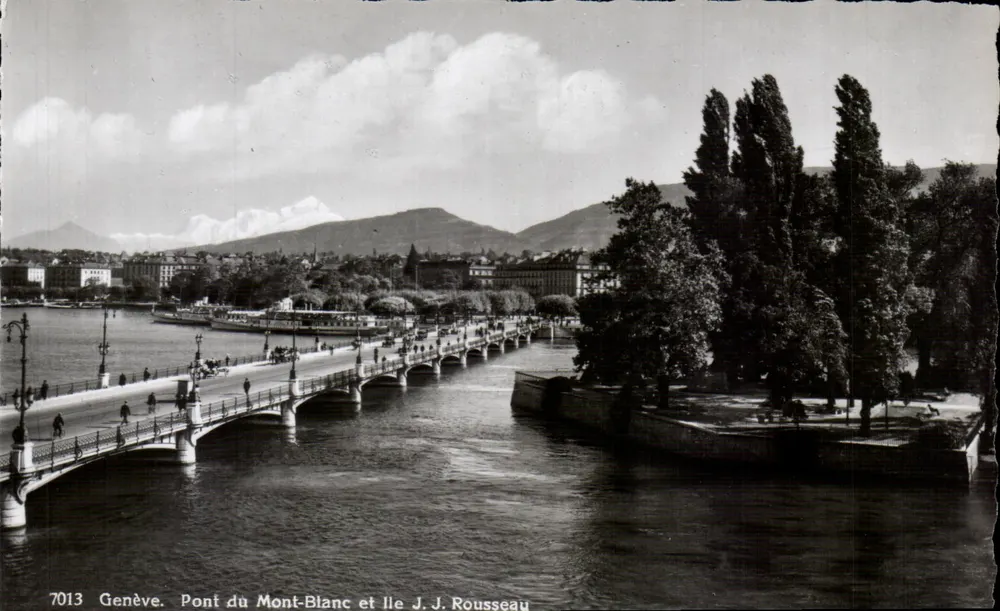 Genf. Pont du Mont-Blanc und Ile J.J. Rousseau — J. J. Rousseau — J. J. Rousseau — 7013 - Vorderseite