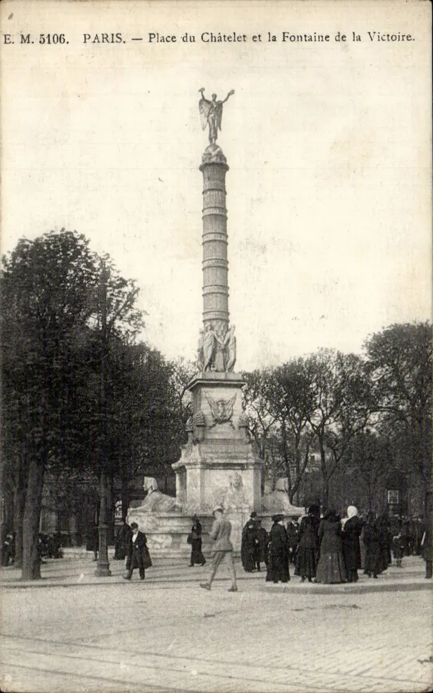 Paris — Place du Châtelet und die Fontaine de la Victoire — E.M. 5106 - Vorderseite