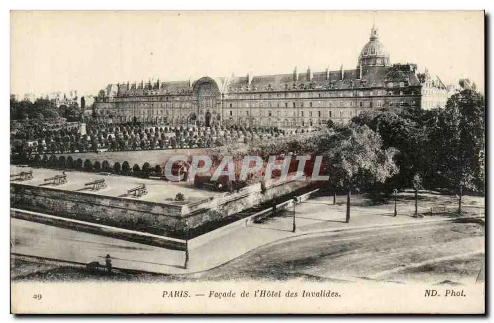 PARIS — Fachada do Hotel dos Invalidos — ND. Fot. - Frente