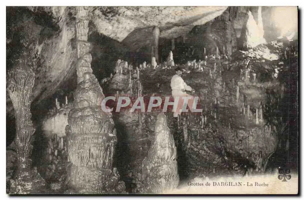 दर्गिलान की गुफाएं - ला रूश - अज्ञात प्रकाशक, श्रृंखला क्रमांक अदृश्य - आगे
