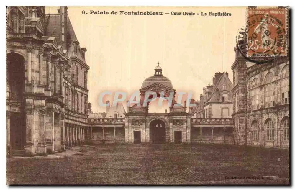 Palácio de Fontainebleau — Cour Ovale — O Batistério — Coleção Artesanal - Frente