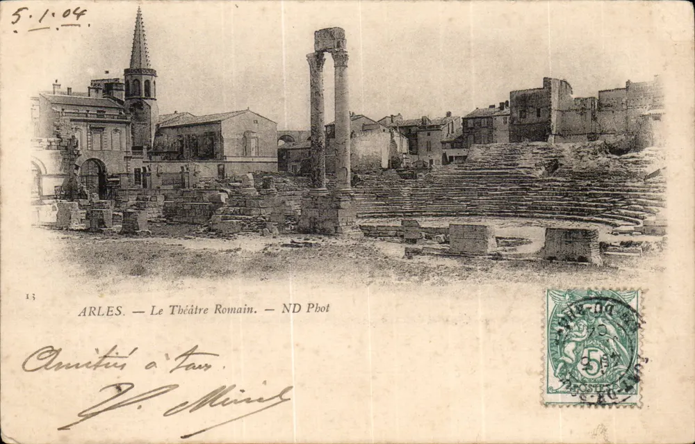 Arles — O Teatro Romano — ND Pbot - Frente