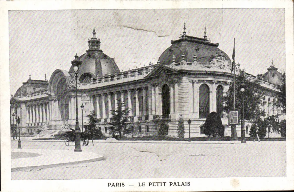 Paris — O Pequeno Palácio — Editor não identificado - Frente