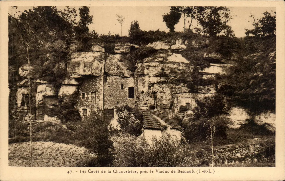 Die Höhlen der Chauvelière, nahe dem Viadukt von Besnault (I.-et-L.) — Nr. 47 — Ausgabe M. Desmaure, St-Maure - Vorderseite
