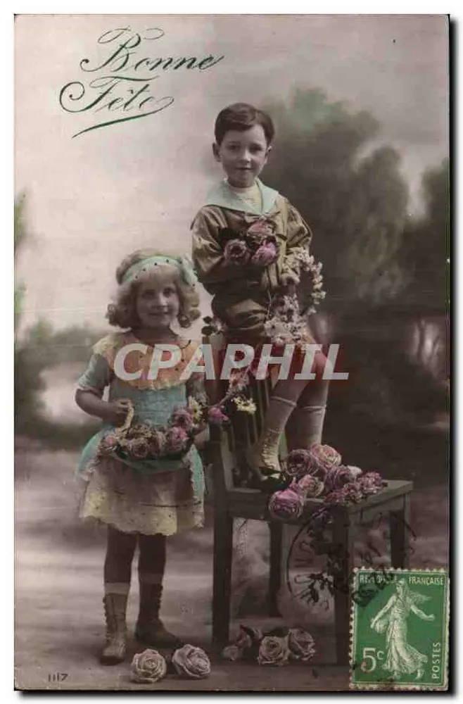 Kinder in Festkleidung — Rosen und Blumendekoration — unbekannter Verlag, Nr. 1117 - Vorderseite