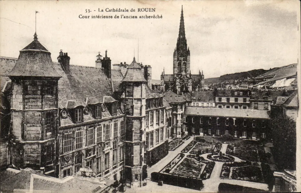 Die Kathedrale von ROUEN — Innenhof des ehemaligen Erzbistums — n° 53 - Vorderseite