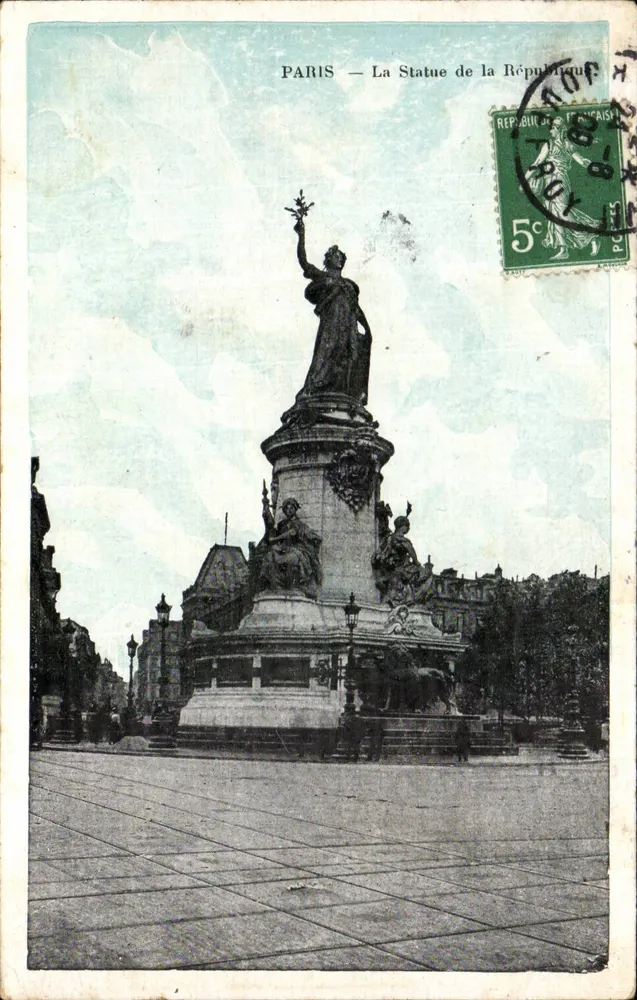 PARIS — A Estátua da República — J.C. Paris - Frente