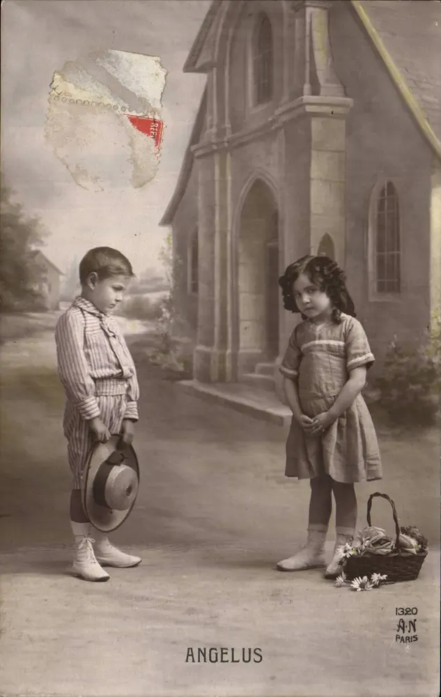 Zwei Kinder vor einer Kirche — Verlag A.N. Paris, Nr. 1320 - Vorderseite