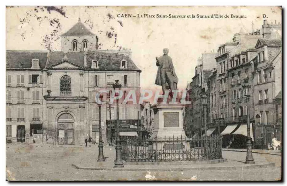 CAEN — A Praça Saint-Sauveur e a Estátua de Élie de Beaumont — D. - Frente