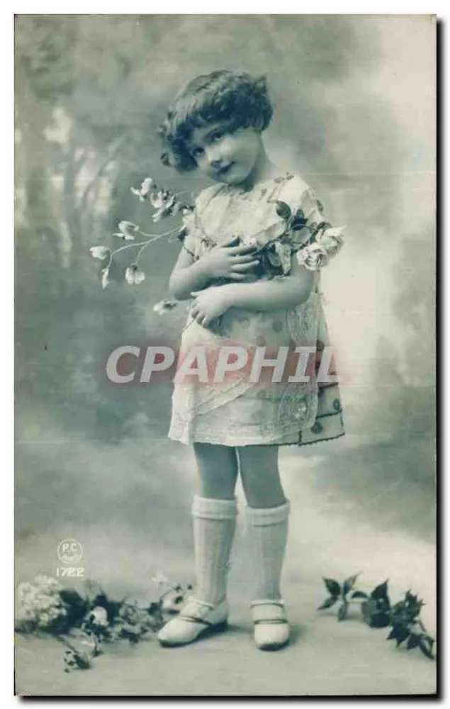 Kleine Mädchen in Blumendress — Studio PC — Nr. 1722 - Vorderseite
