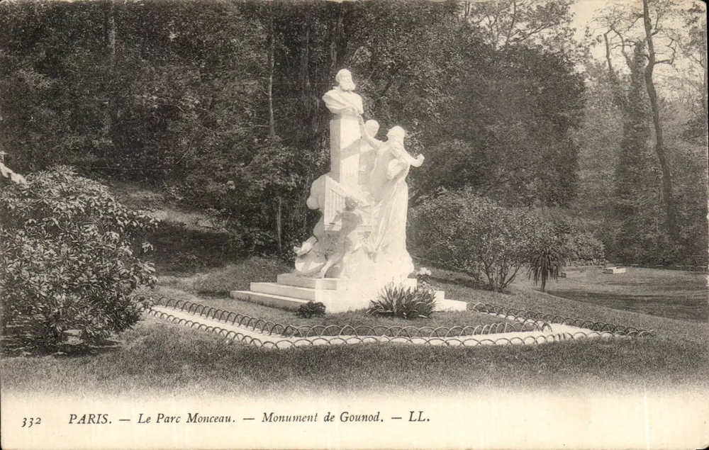 Parijs — Het Parc Monceau — Monument van Gounod — LL. — n° 332 - Voorkant