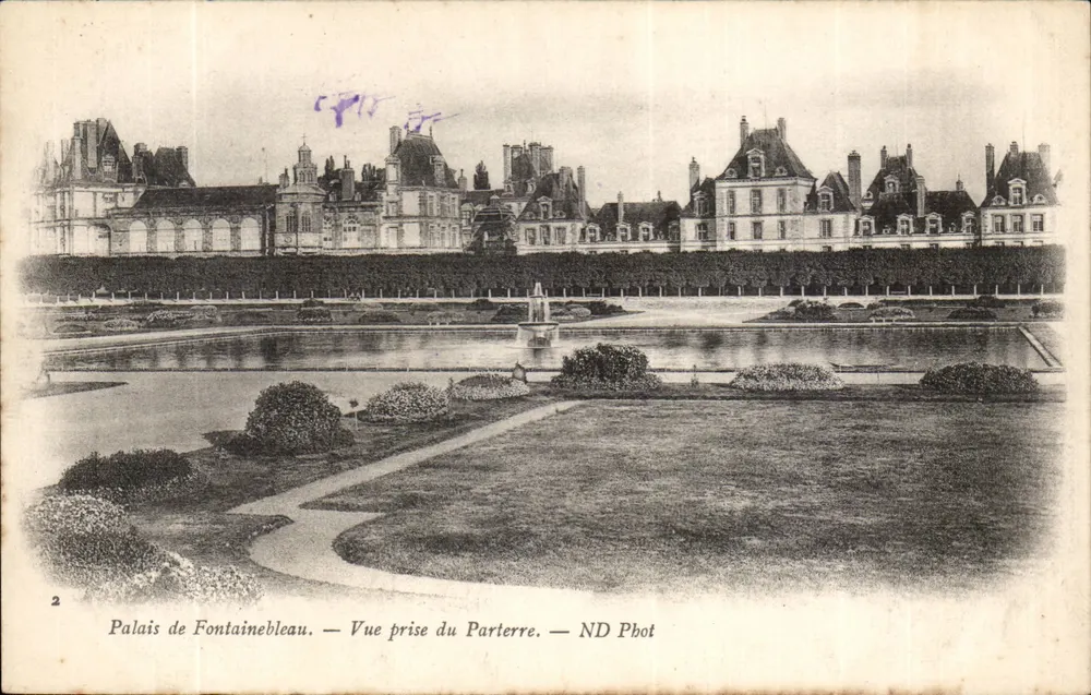 Schloss Fontainebleau — Ansicht vom Parterre — ND Phot - Vorderseite
