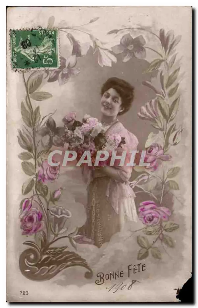 Lächelnde Frau mit Blumenstrauß — Frohe Geburtstagskarte 1908 — n°723 - Vorderseite