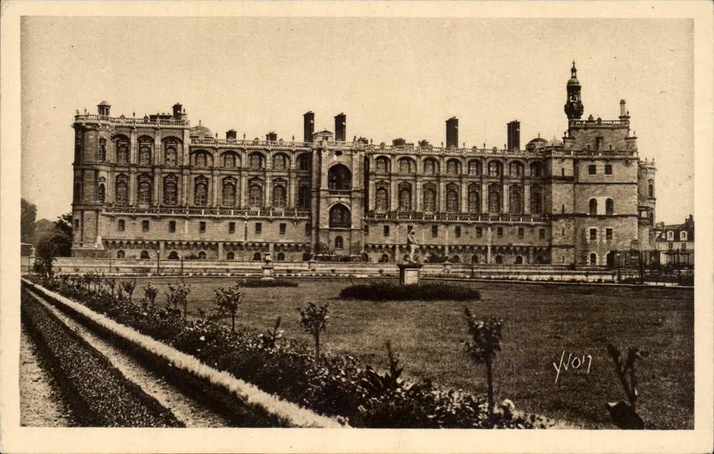 Saint-Germain-en-Laye — Façade principale — La Douce France, n°6 - Frente