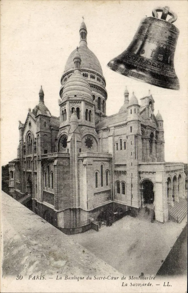 Paris — Die Basilika des Heiligen Herzens von Montmartre — LL - Vorderseite