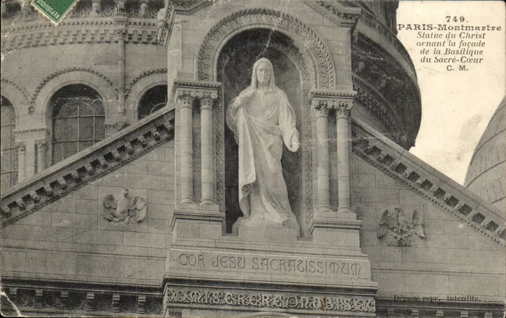 Paris-Montmartre — Statue du Christ ornant la façade de la Basilique du Sacré-Cœur — C.M. n° 249 - Recto