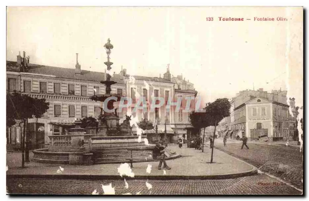 Toulouse — Fontaine Olivi — Foto Melle - Frente