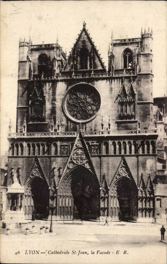 LYON — Kerk van Sint Jan, de Gevel — E. R. n°46 - Voorkant