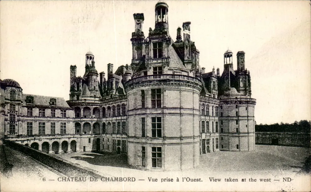 Schloss Chambord — Ansicht aus westlicher Richtung — ND - Vorderseite